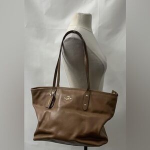 Coach Brown/Tan Crossgrain Leather City Zip Tote Brown Leather Tote Bag